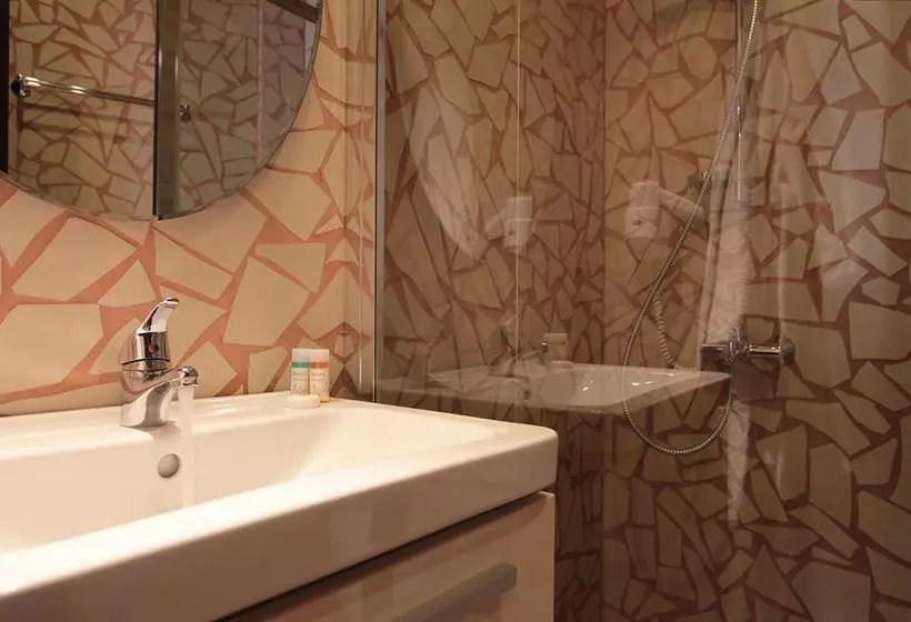 Fotos del hotel White Lotus Luxury Accommodation:  4