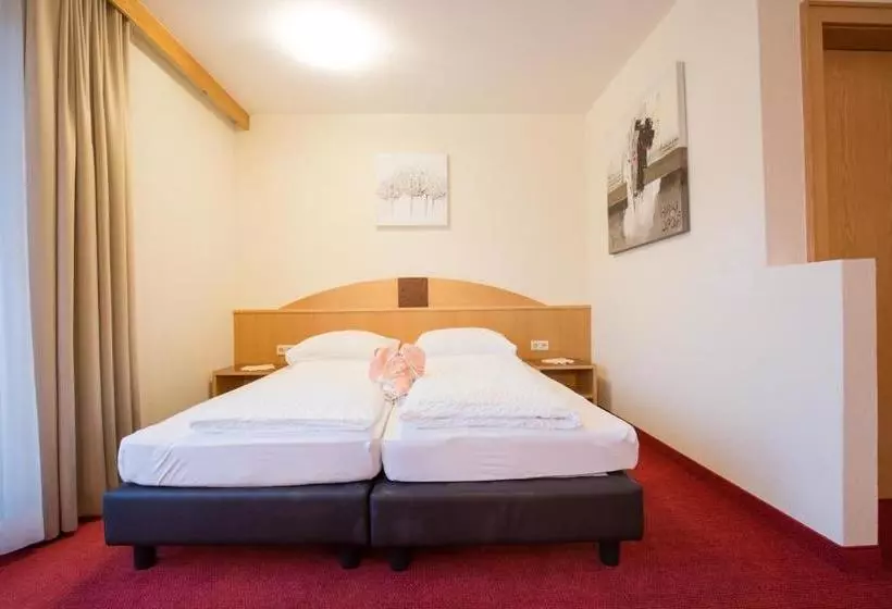 Fotos del hotel Amadeus Micheluzzi:  10