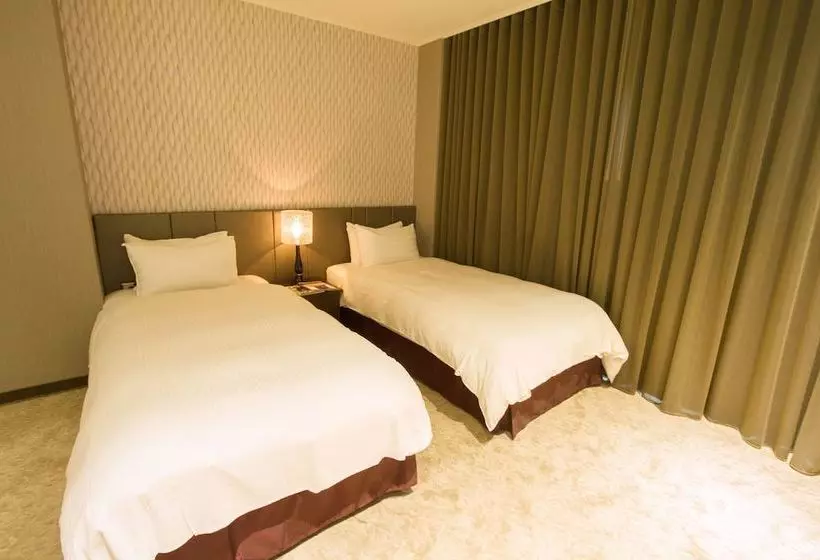 Fotos del hotel Hunt Champion:  7