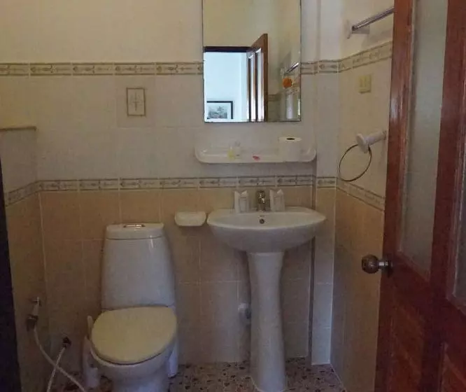 Fotos del hotel Jungle Village Bungalows:  10