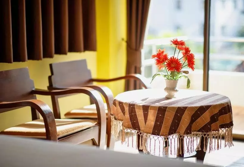 Fotos del hotel Fuengfa Place:  17