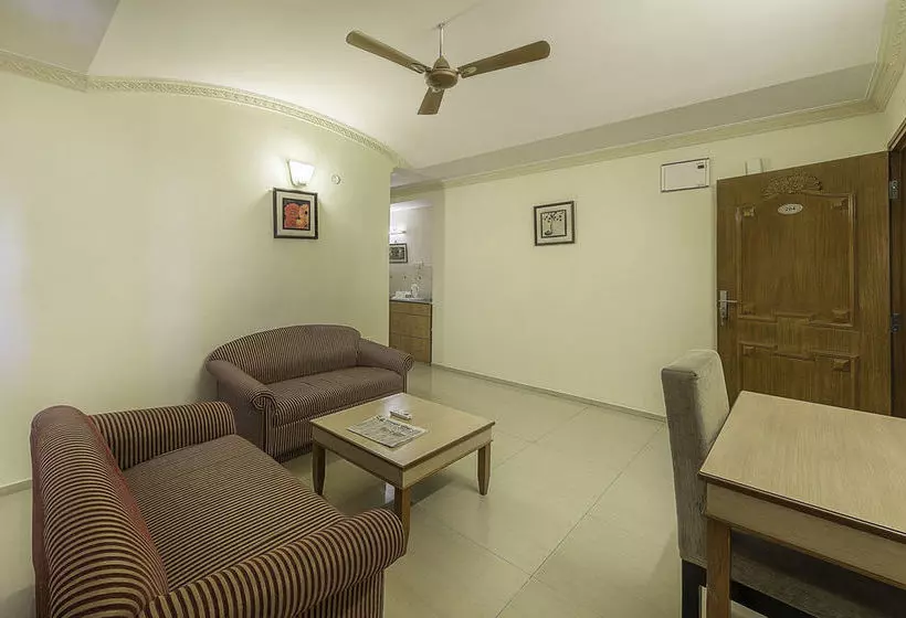 Fotos del hotel Treebo Trend Woodsvilla Suites Bapu Nagar:  17