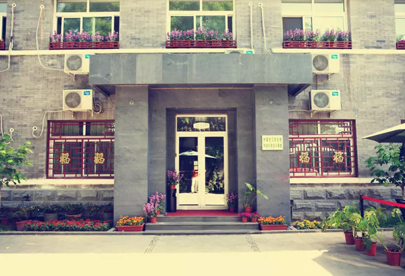 Hotel 66