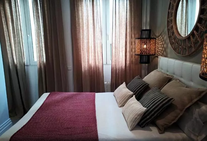 Fotos del hotel Six Rooms:  13