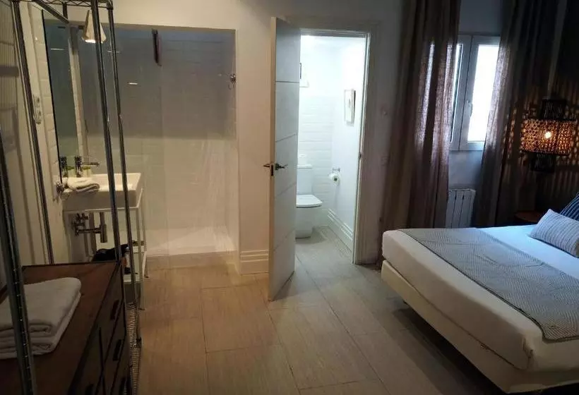 Fotos del hotel Six Rooms:  23