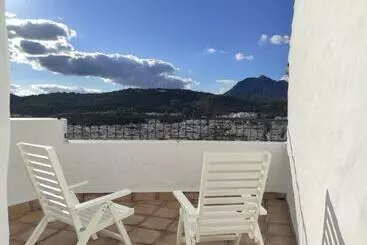 El Búcaro. Las Puertitas Rojas - Ubrique