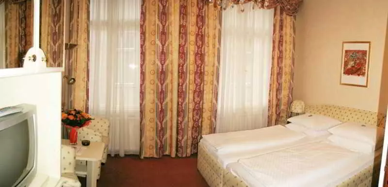 Fotos del hotel Schweizerhof:  5