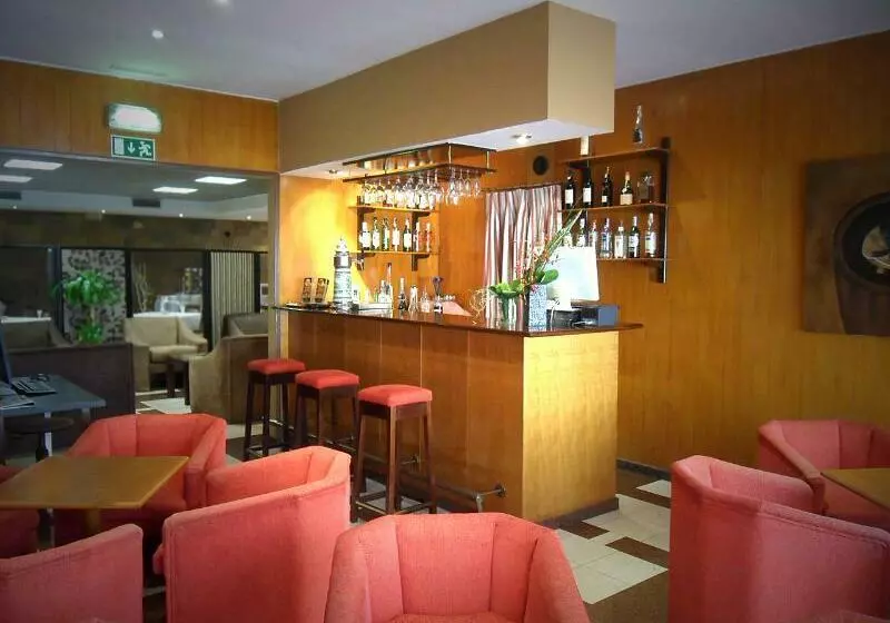 Fotos del hotel Jorge V:  5