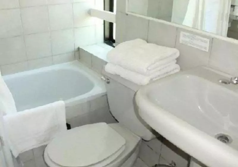 Fotos del hotel La Fayette:  5