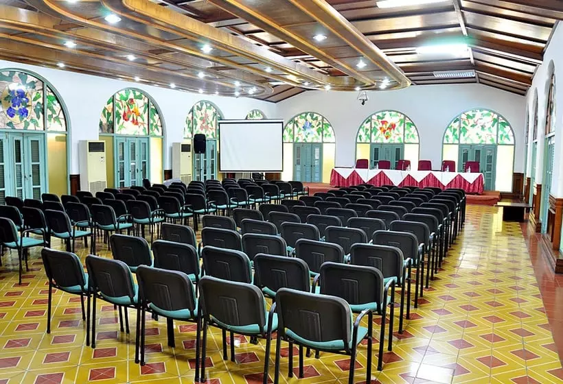 Fotos del hotel Comodoro:  13