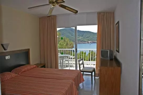 Fotos del hotel D-H Club Vista Bahía:  22