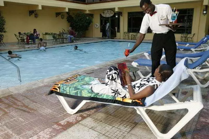 Fotos del hotel The Knutsford Court:  13