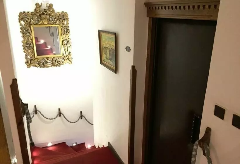 Fotos del hotel Hotel No. 16:  20