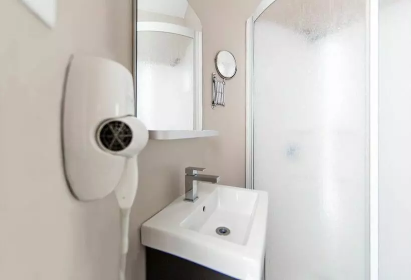 Fotos del hotel Auberge &  Montreal Espace Confort:  4