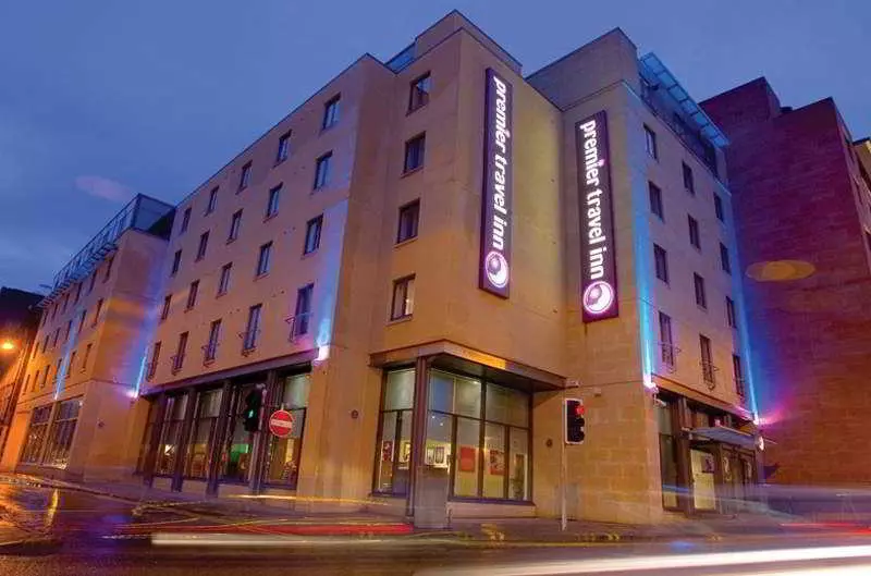 Premier Inn Edinburgh Central Lauriston Place