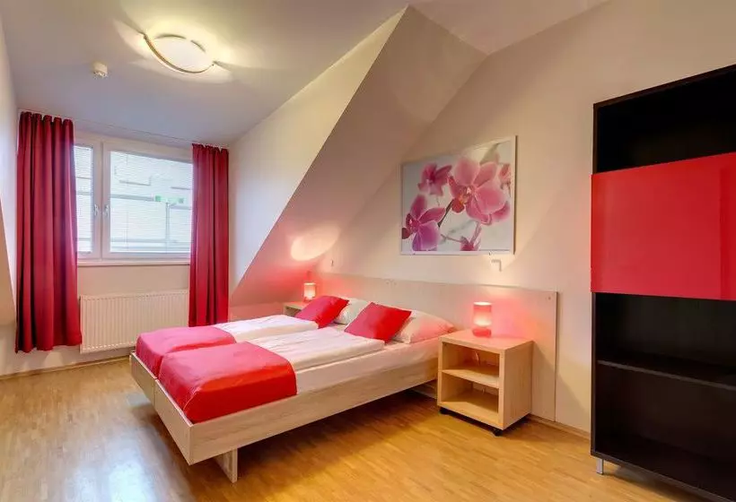 Fotos del hotel Meininger Hotel Vienna Central Station:  7