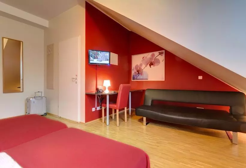 Fotos del hotel Meininger Hotel Vienna Central Station:  16