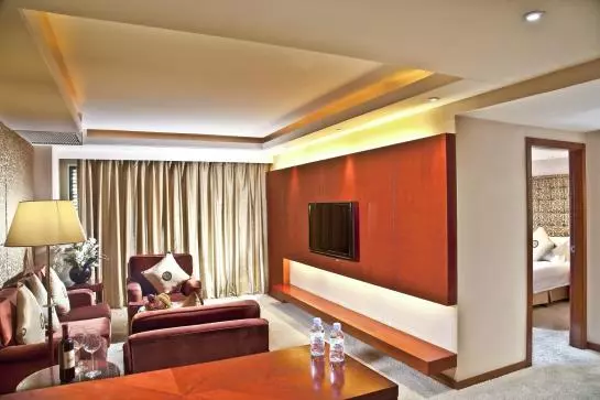 Fotos del hotel Yalong International:  10