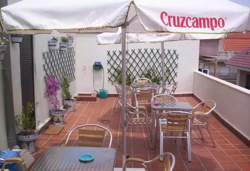 Fotos del hotel Hostal Donaire:  4