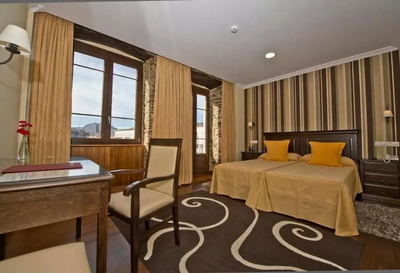 Fotos del hotel La Casona De Lazúrtegui:  17