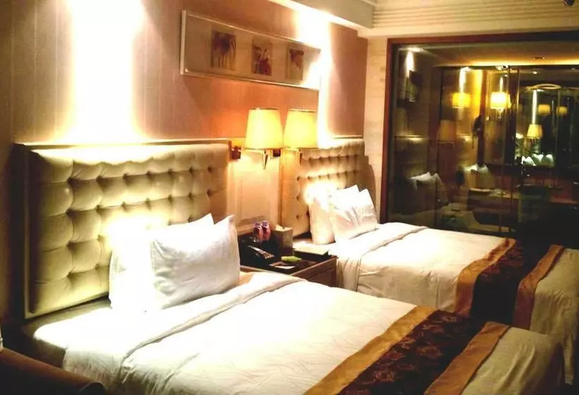 Fotos del hotel Vili International:  5