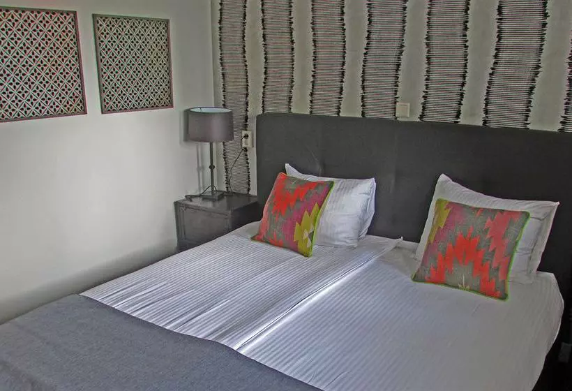 Fotos del hotel Sparks Hostel:  6