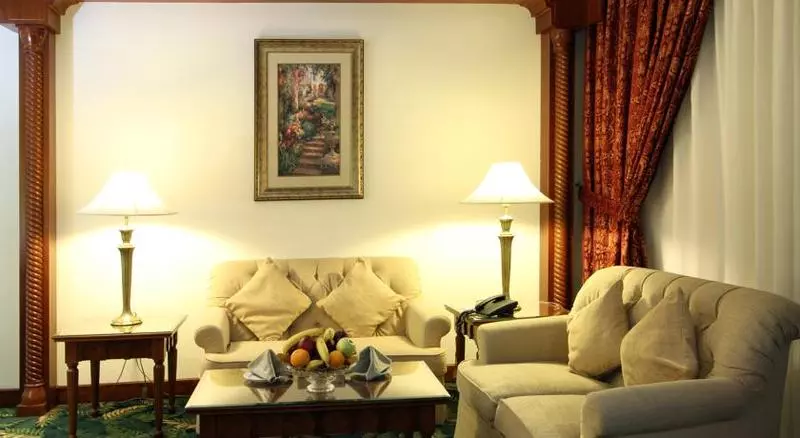 Fotos del hotel Ramada Madinah Al Hamra:  15