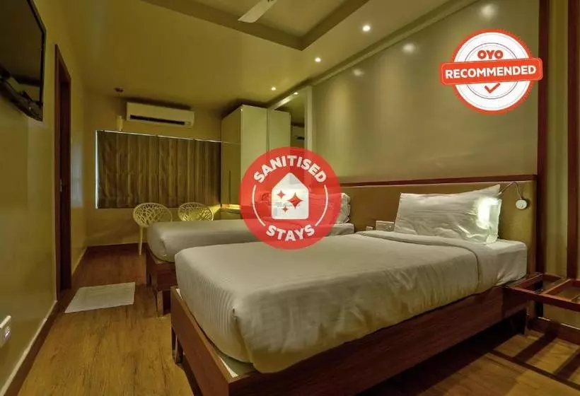 Fotos del hotel Collection O 39209 Cine City:  13