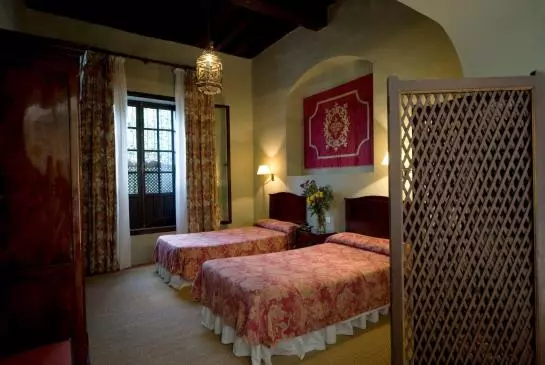 Fotos del hotel Cortijo Torre De La Reina:  10