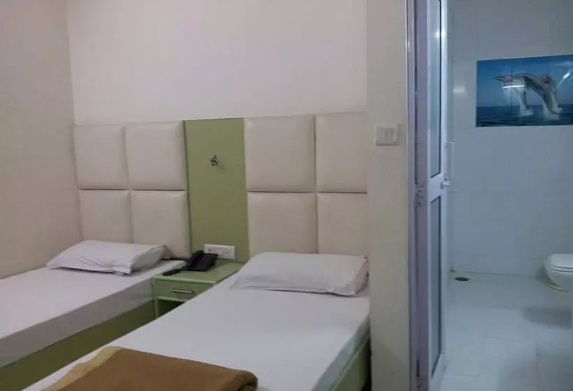 Fotos del hotel Kwality:  12