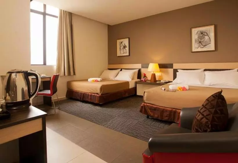 Fotos del hotel Leo Express:  4