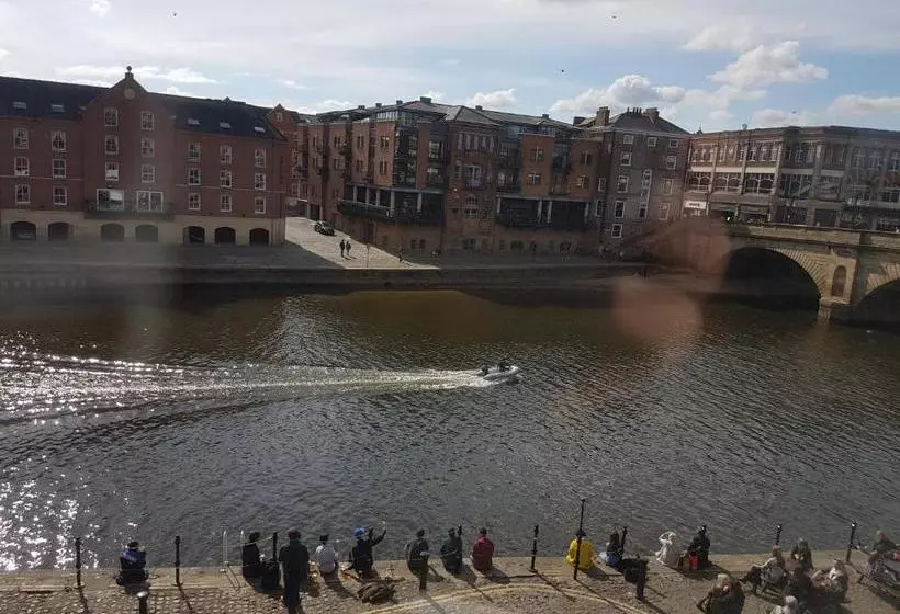 Fotos del hotel Lil's On The Waterfront:  6