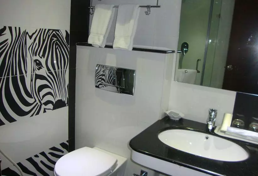 Fotos del hotel Treebo Trend J S Five Two Boutique:  4