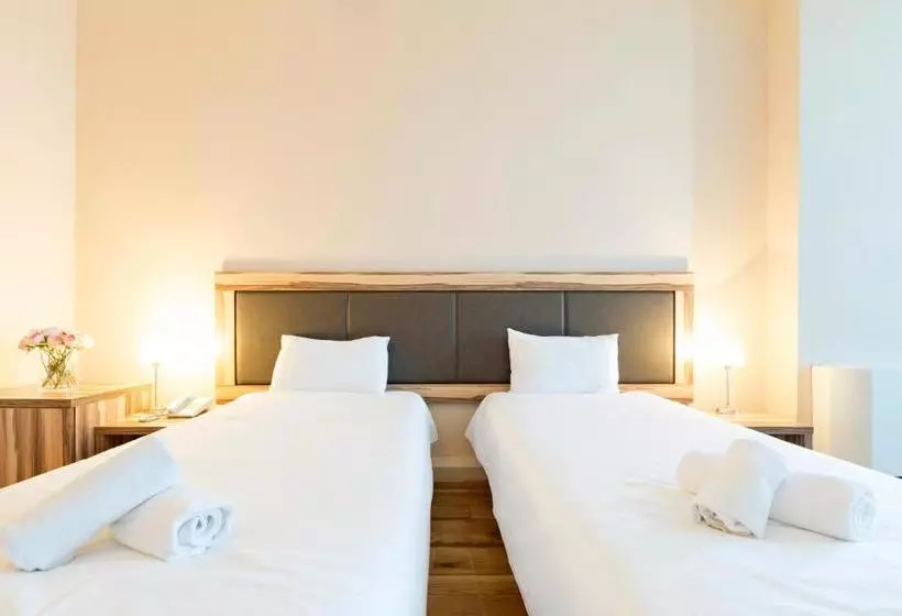 Fotos del hotel Admiral Arena Garni:  13