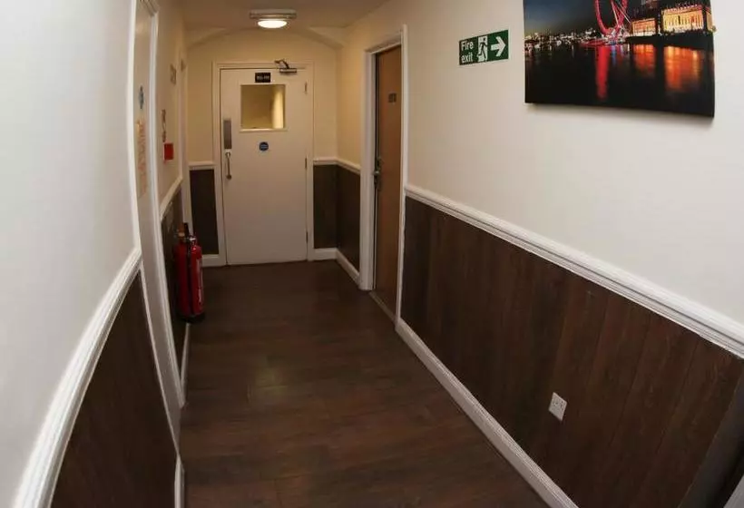 Fotos del hotel 9a Craven Road:  3