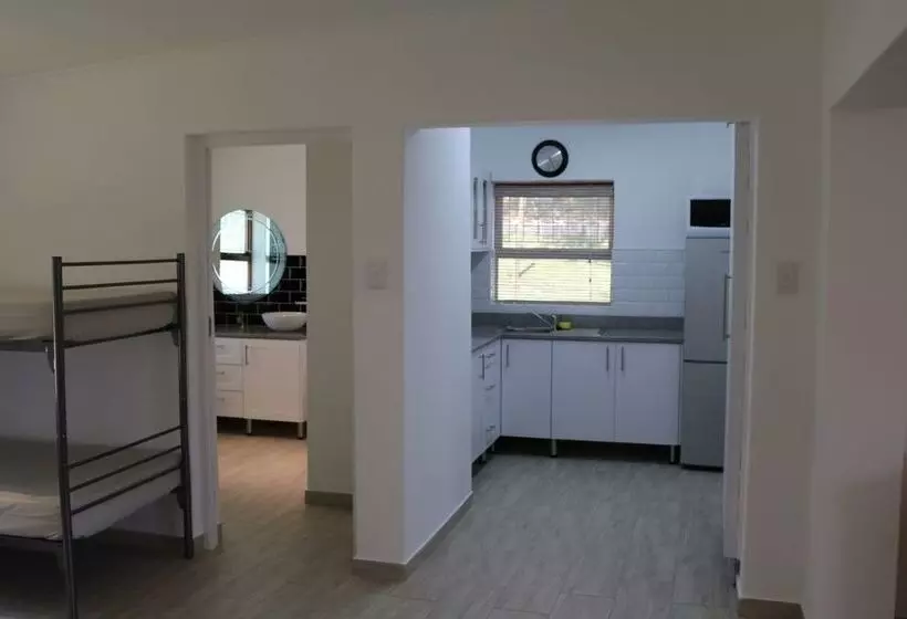 Fotos del hotel Goose Green Lodge:  19