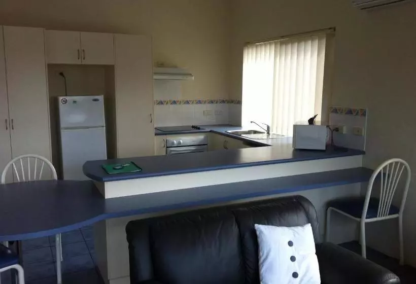Fotos del hotel Bluewater Apartments:  4