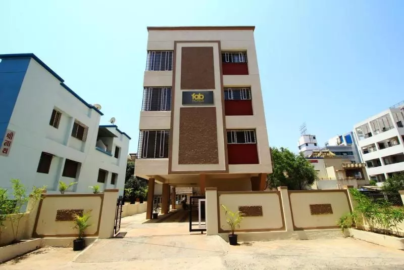Fabhotel Atithi