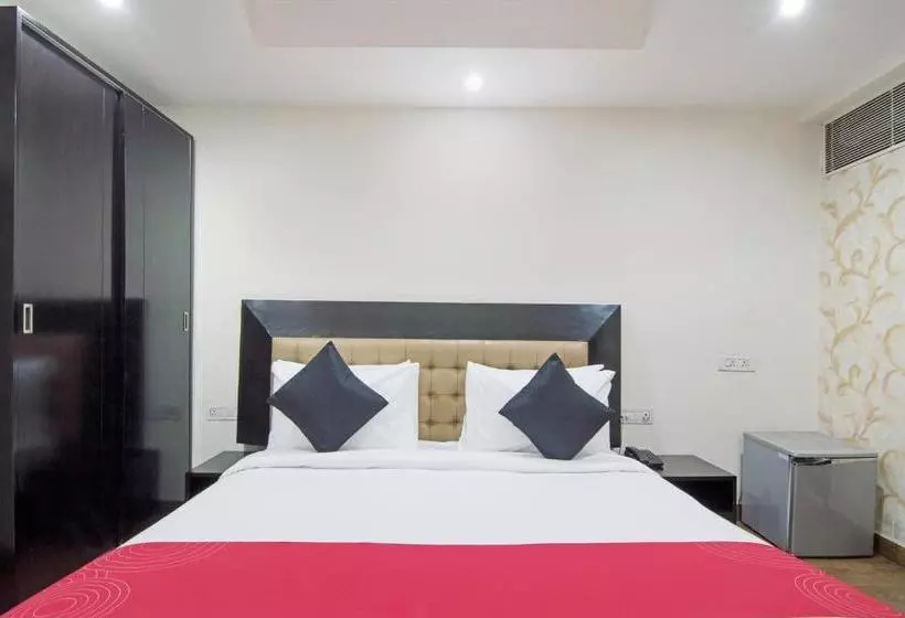Fotos del hotel Collection O 30029  The Bluemoon:  13